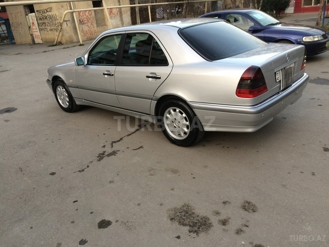 Mercedes C 200 1998, 2,930,000 km - 2.0 l - Bakı