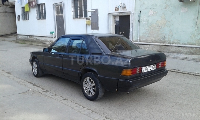 Mercedes 190 1993, 210,000 km - 2.0 л - Sumqayıt