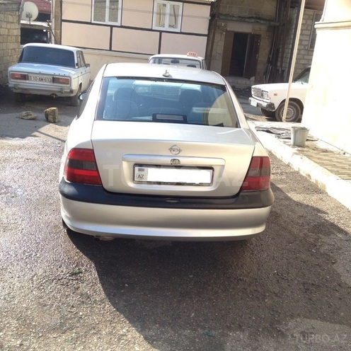 Opel Vectra 1997, 300,000 km - 2.0 l - Bakı