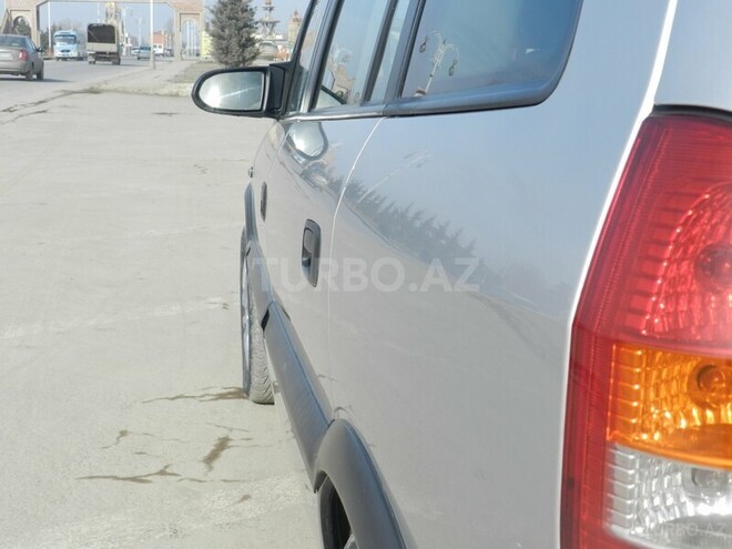 Opel Zafira 2000, 325,620 km - 1.8 l - Xaçmaz