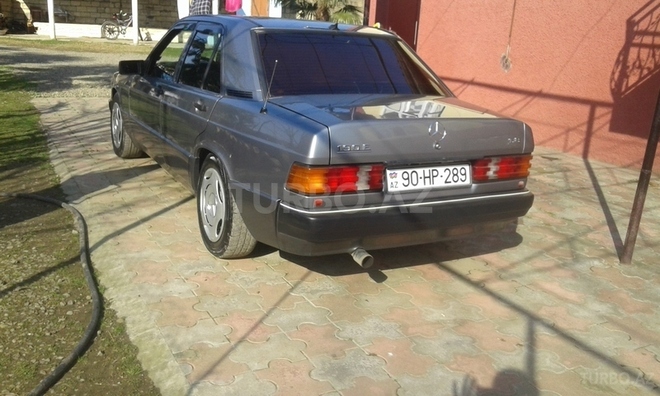 Mercedes 190 1992, 370,000 km - 1.8 l - Lənkəran