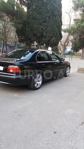 BMW 528 1998, 300,000 km - 2.8 l - Bakı