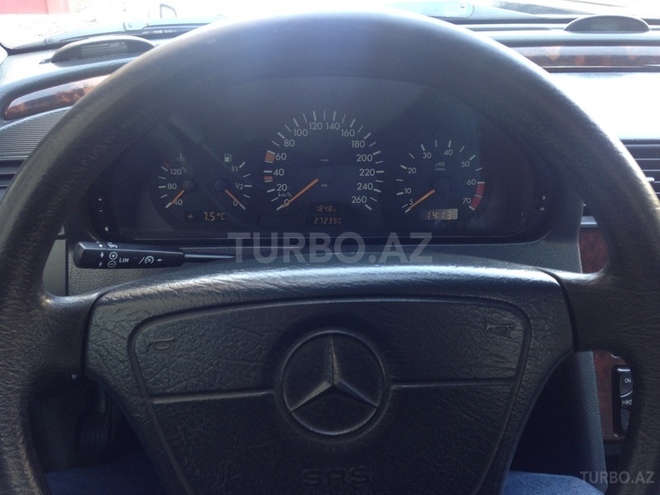 Mercedes C 280 1998, 256,000 km - 2.8 l - Bakı