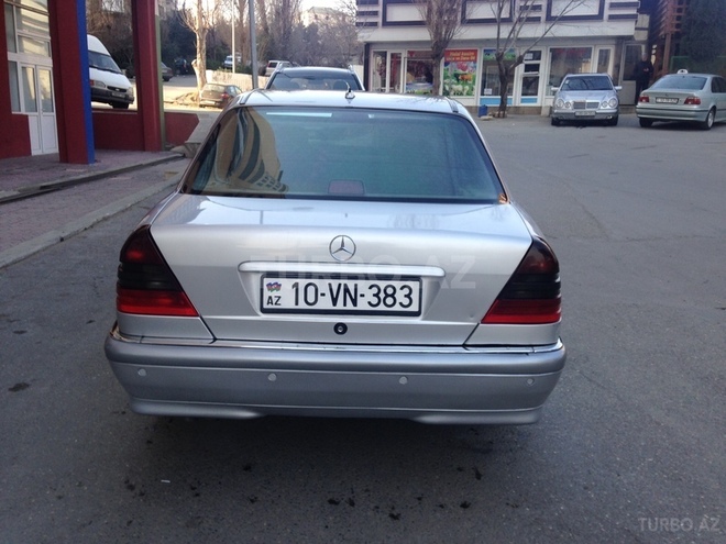Mercedes C 280 1998, 256,000 km - 2.8 l - Bakı