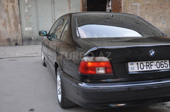 BMW 523 1998, 270,000 km - 2.3 l - Bakı
