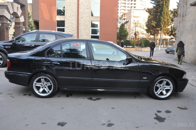 BMW 523 1998, 270,000 km - 2.3 l - Bakı