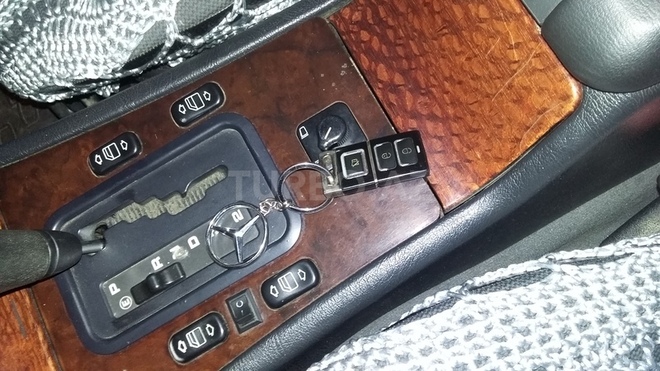 Mercedes E 200 1996, 240,144 km - 2.0 l - Sumqayıt