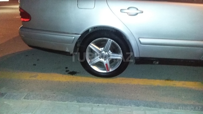 Mercedes E 200 1996, 240,144 km - 2.0 l - Sumqayıt