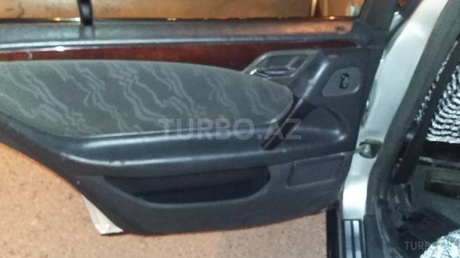 Mercedes E 200 1996, 240,144 km - 2.0 l - Sumqayıt