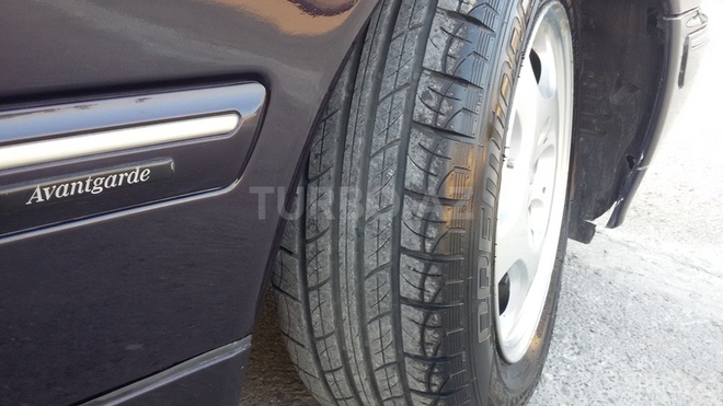 Mercedes E 240 2000, 187,000 km - 2.4 л - Sumqayıt