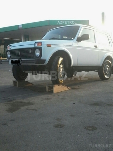 LADA (VAZ) Niva 2014, 60 km - 0.2 l - Bərdə