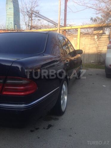 Mercedes E 240 1998, 234,000 km - 2.4 л - Bakı