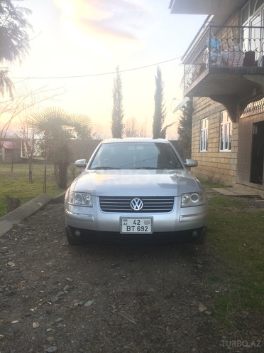 Volkswagen Passat 2001, 206 km - 0.2 l - Lənkəran