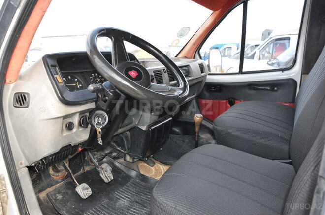 GAZ 2705 2003, 200,000 km - 2.4 l - Bakı