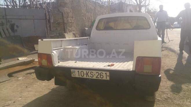 Moskvich  2002, 0 km - 1.5 l - Bakı