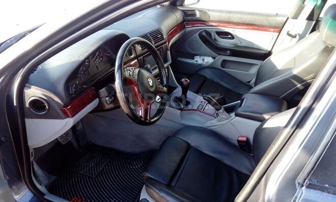 BMW 523 1997, 373,000 km - 2.5 л - Bakı