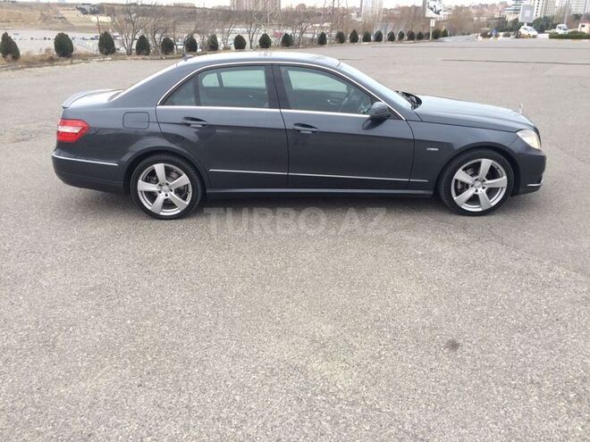 Mercedes E 220 2009, 118,200 km - 2.2 l - Bakı