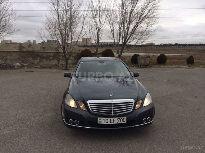 Mercedes E 220 2009, 118,200 km - 2.2 l - Bakı