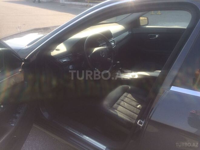 Mercedes E 220 2009, 118,200 km - 2.2 l - Bakı