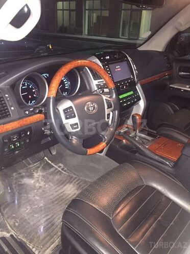 Toyota Land Cruiser 2013, 40,000 km - 4.0 l - Bakı