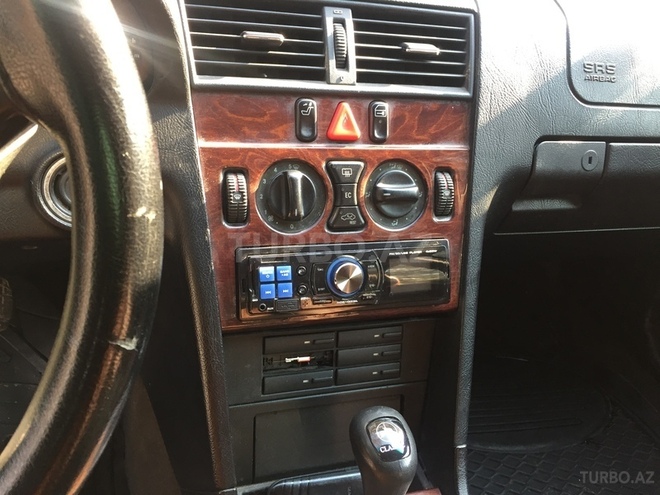 Mercedes C 180 1998, 230,000 km - 1.8 l - Bakı