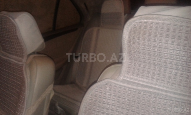Mercedes E 280 1999, 280,000 km - 2.8 l - Ağdam
