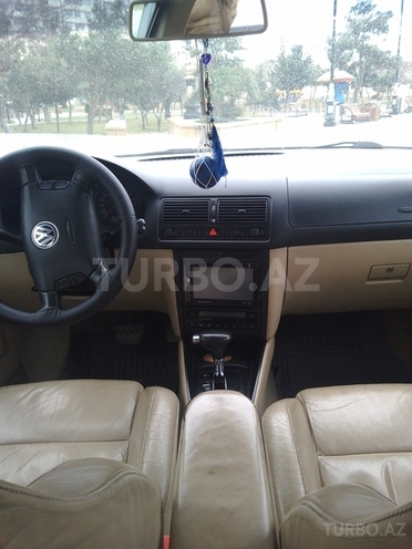 Volkswagen Golf 2001, 170,000 km - 1.6 л - Bakı