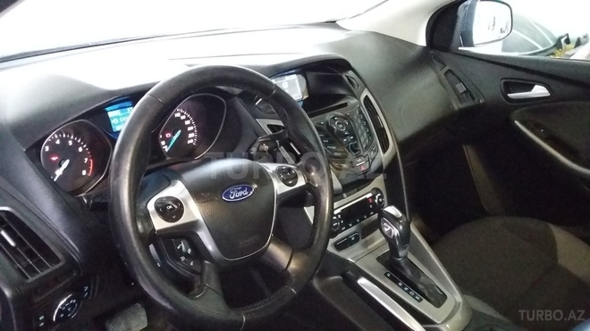 Ford Focus 2012, 78,000 km - 1.6 l - Samux