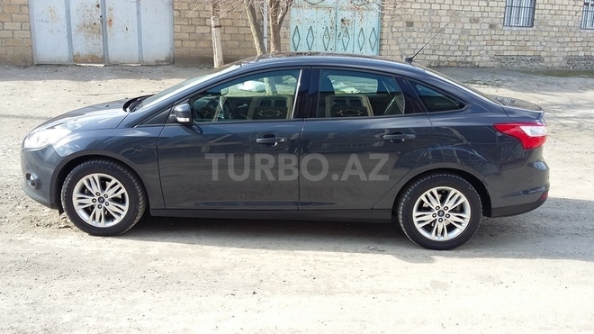 Ford Focus 2012, 78,000 km - 1.6 l - Samux