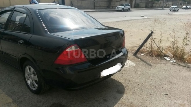Nissan Sunny 2011, 140,000 km - 1.6 l - Bakı