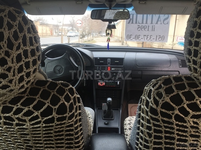 Mercedes C 200 1995, 275,000 km - 0.2 л - İmişli