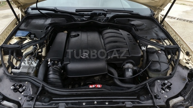Mercedes E 220 2005, 438,000 km - 2.2 l - Sumqayıt