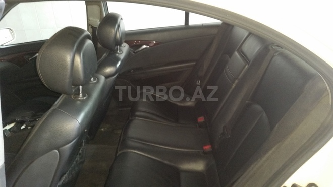 Mercedes E 220 2005, 438,000 km - 2.2 l - Sumqayıt