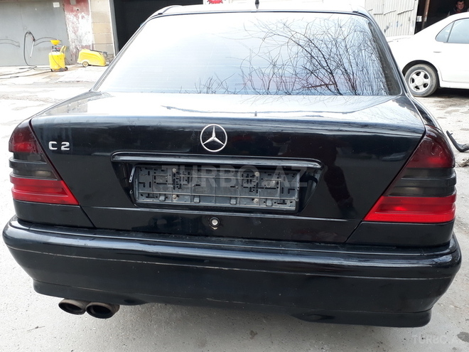 Mercedes C 200 1998, 300,000 km - 2.0 л - Bakı