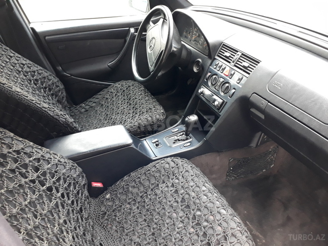 Mercedes C 200 1998, 300,000 km - 2.0 л - Bakı