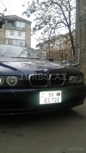 BMW 525 2002, 179,000 km - 2.5 l - Bakı