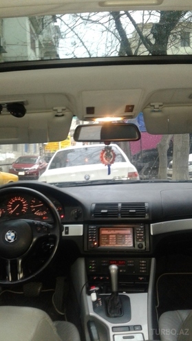 BMW 525 2002, 179,000 km - 2.5 l - Bakı