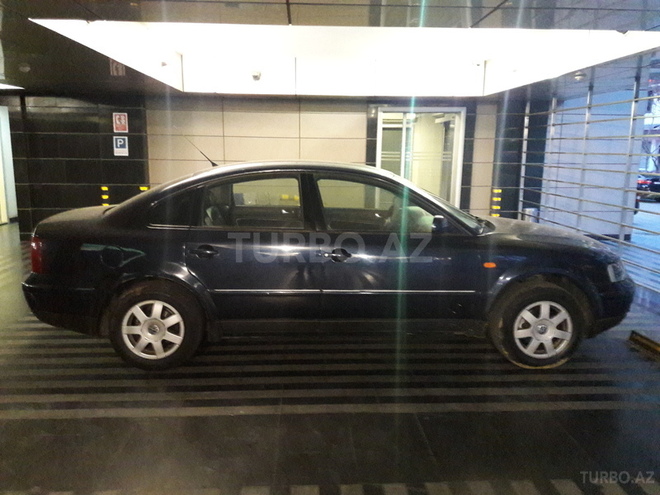 Volkswagen Passat 1998, 330,000 km - 1.8 л - Bakı