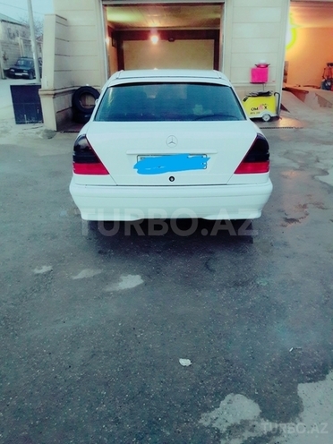Mercedes C 200 1998, 421,651 km - 2.0 l - Bakı
