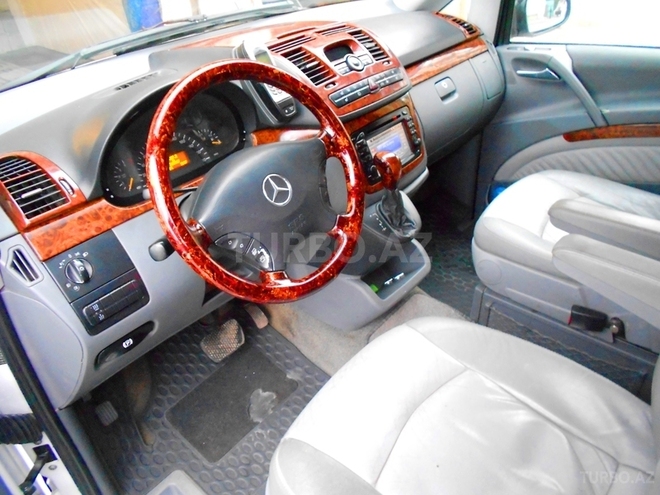 Mercedes Viano 2006, 260,000 km - 2.2 л - Bakı