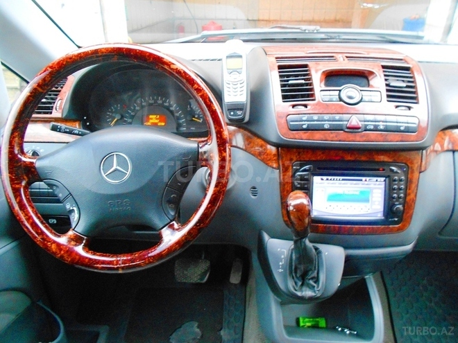 Mercedes Viano 2006, 260,000 km - 2.2 л - Bakı