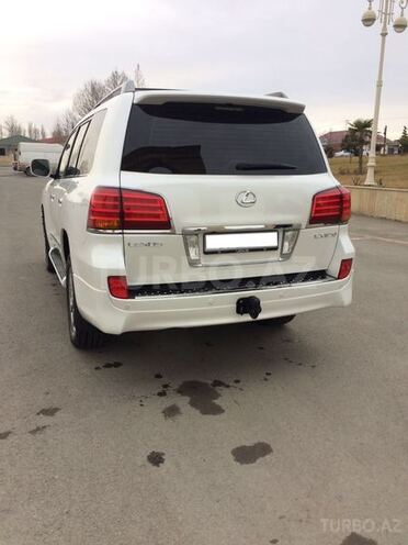 Lexus LX 570 2010, 80,000 km - 5.7 l - Bakı