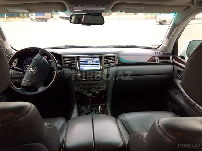 Lexus LX 570 2010, 80,000 km - 5.7 l - Bakı