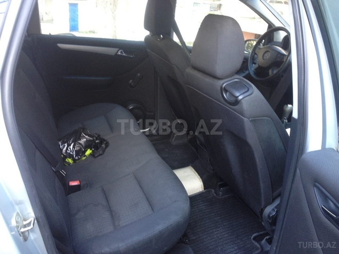 Mercedes B 180 2007, 250,000 km - 2.0 l - Bakı