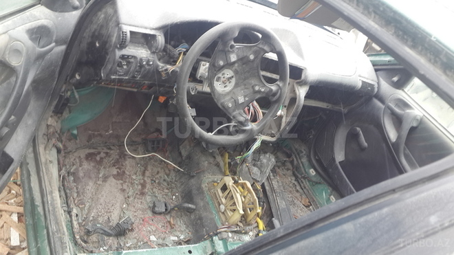 Opel Astra 1986, 199,999 km - 1.6 l - Bakı