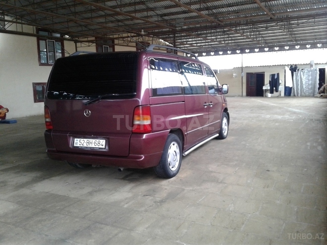 Mercedes Vito 1999, 350,000 km - 2.2 л - Salyan