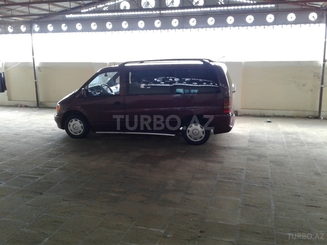 Mercedes Vito 1999, 350,000 km - 2.2 л - Salyan