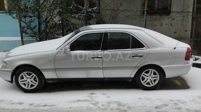 Mercedes C 220 1995, 722,000 km - 2.2 л - Bakı