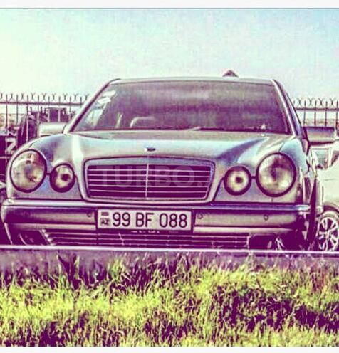 Mercedes E 240 1998, 255,000 km - 2.4 l - Bakı