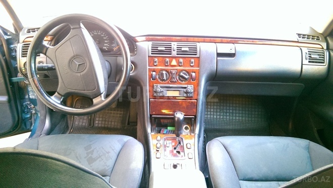 Mercedes E 290 1998, 225,000 km - 2.9 l - Bakı